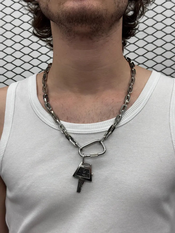 2000s Dolce & Gabbana Key Watch Pendant Necklace eVMGAgg 1
