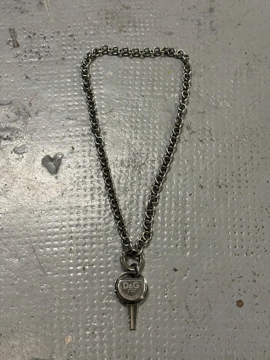 2000s Dolce & Gabbana Key Watch Pendant Necklace tWfxaOe 4