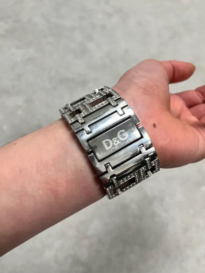 2000s Dolce & Gabbana Labyrinth Pave Bracelet Watch pgLtAEv 4