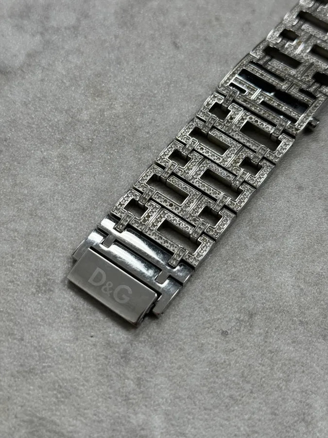 2000s Dolce & Gabbana Labyrinth Pave Bracelet Watch pgLtAEv 7