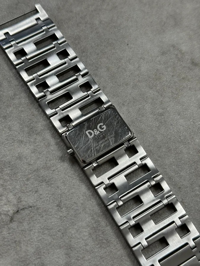 2000s Dolce & Gabbana Labyrinth Pave Bracelet Watch pgLtAEv 9