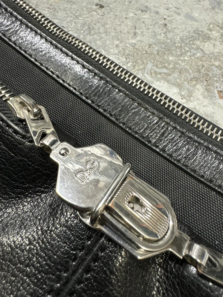 2000s Dolce & Gabbana Large Zip Lock Black Leather Shoulder Bag kvsiChU 11