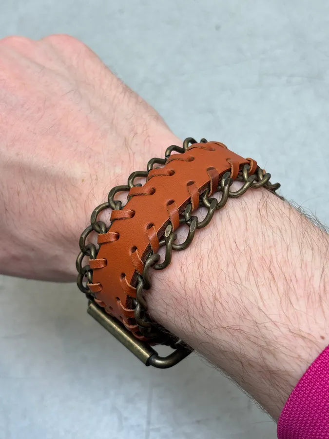 2000s Dolce & Gabbana Leather & Chain Cuff Bracelet XyZlqHA 3