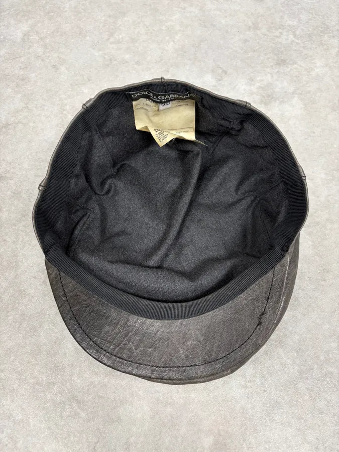 AW2005 Dolce & Gabbana Faded Grey Leather Cap daqzBBT 3