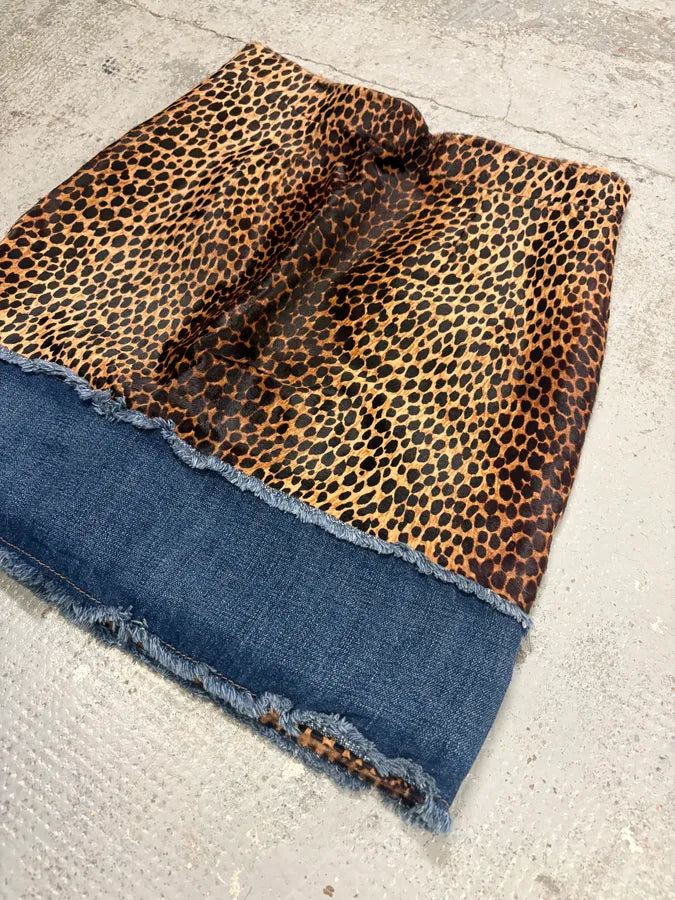 2000s Dolce & Gabbana Leopard Denim Skirt vTceUxd 7