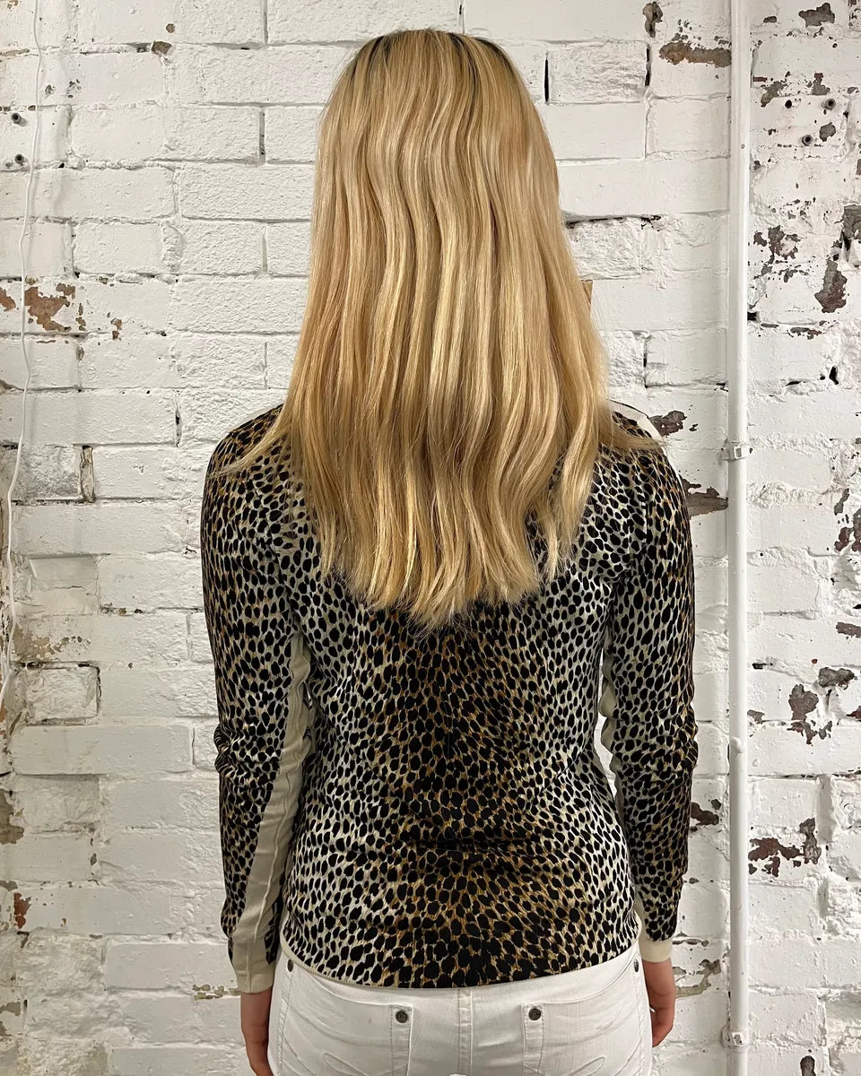 2000s Dolce & Gabbana Leopard Silk Beige Sweater dbaorzi 2