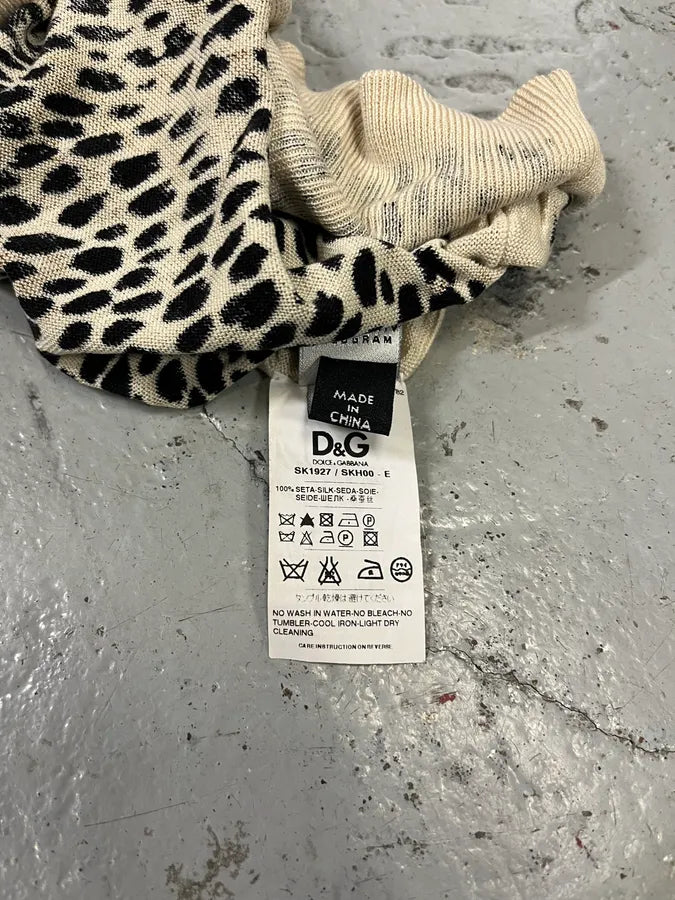 2000s Dolce & Gabbana Leopard Silk Beige Sweater dbaorzi 9