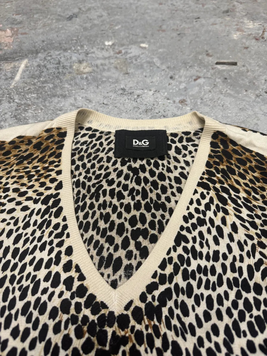 2000s Dolce & Gabbana Leopard V Sweater (S/M) 4