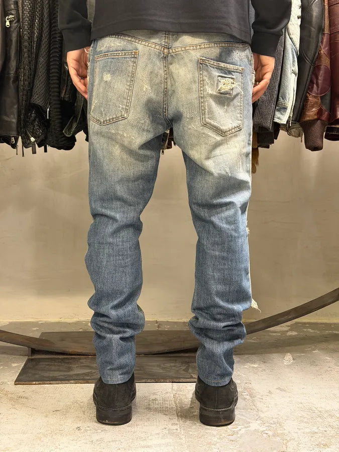2000s Dolce & Gabbana Light Blue Denim Distressed Jeans gCwvIIV 3