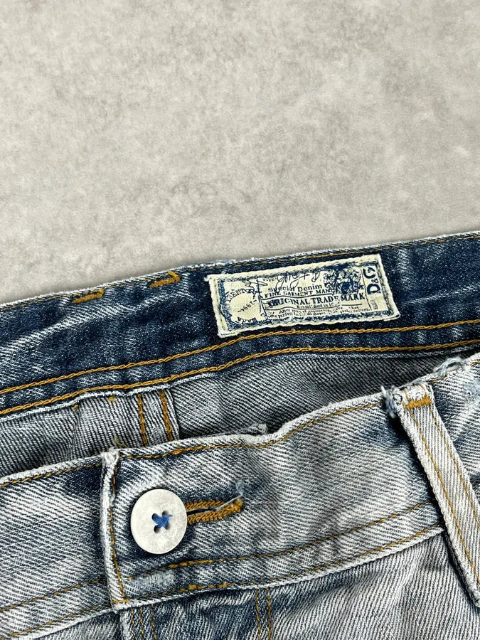 2000s Dolce & Gabbana Light Blue Denim Distressed Jeans TsSFVcc 10