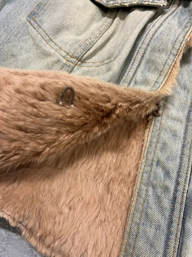 2000s Dolce & Gabbana Light Blue Denim Fur-Collar Distressed Denim Jacket OKpwHHs 7