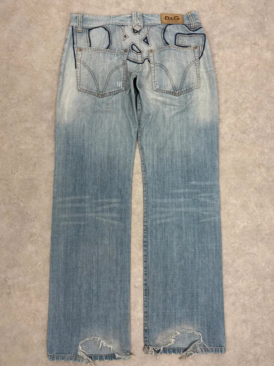 2000s Dolce & Gabbana Light Blue Faded Distressed Denim Jeans EDmDxKS 0