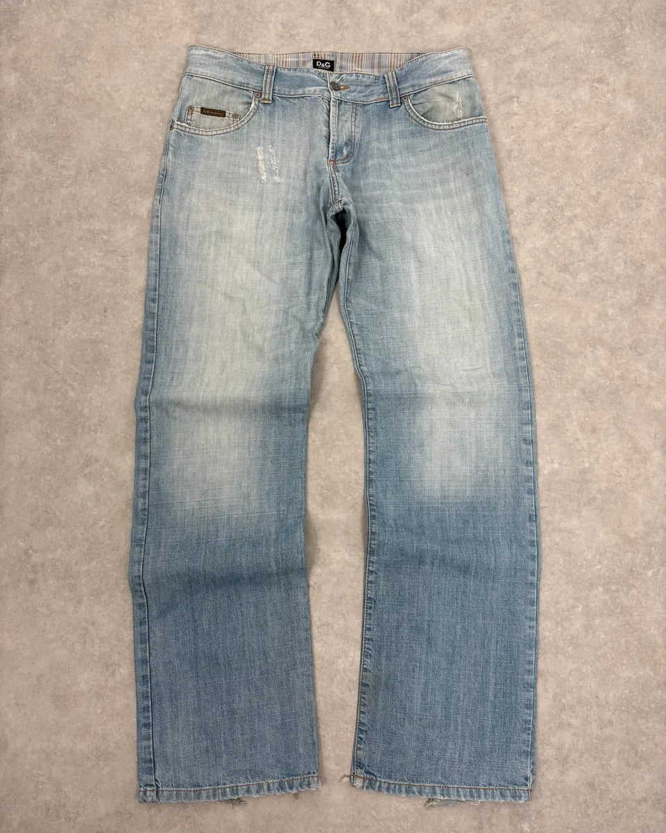 2000s Dolce & Gabbana Light Blue Faded Distressed Denim Jeans EDmDxKS 4