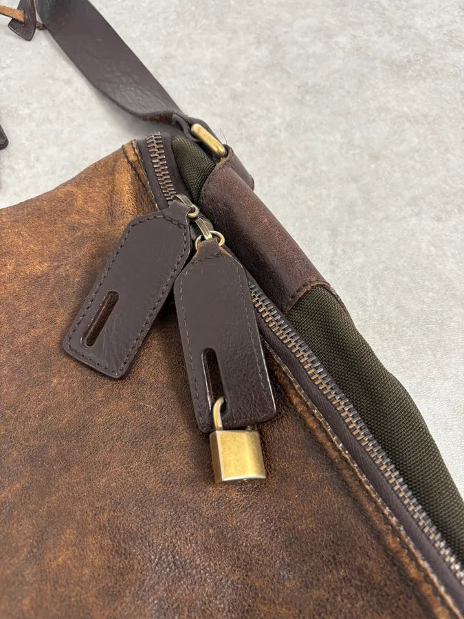 2000s Dolce & Gabbana Military Green Canvas & Brown Leather Shoulder Bag wlkusGR 5