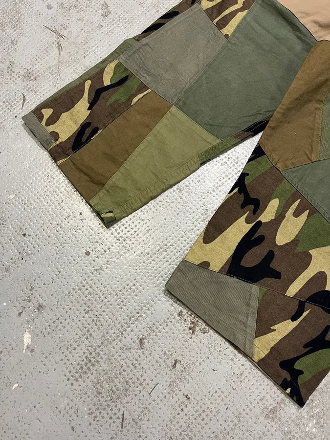 2000s Dolce & Gabbana Military Patchwork Khaki Short xiDQsjy 5