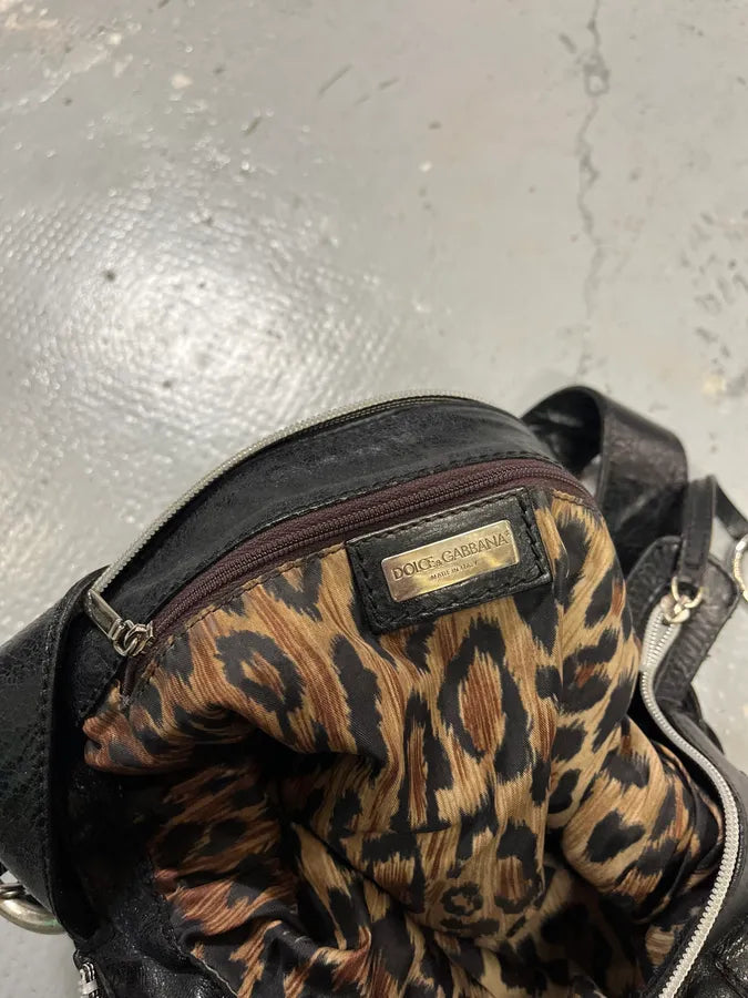 2000s Dolce & Gabbana Minimalist Black Leather Shoulder Bag xpEXNfg 6