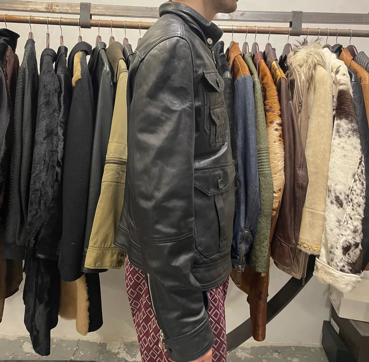 2000s Dolce & Gabbana Multipocket Black Leather Jacket (L) 5