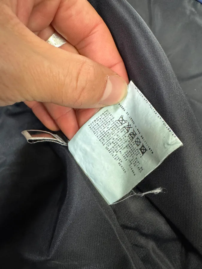 2000s Dolce & Gabbana Navy Bomber Jacket with Detachable Sleeves (M) 15