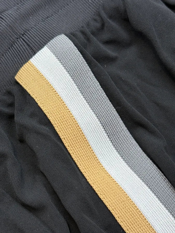 2000s Dolce & Gabbana Black Nylon Logo Striped Shorts XlETErZ 7