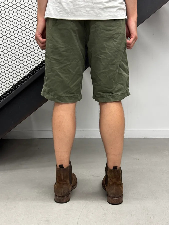 SS2003 Dolce & Gabbana Olive Cargo Shorts AvVKmuR 2