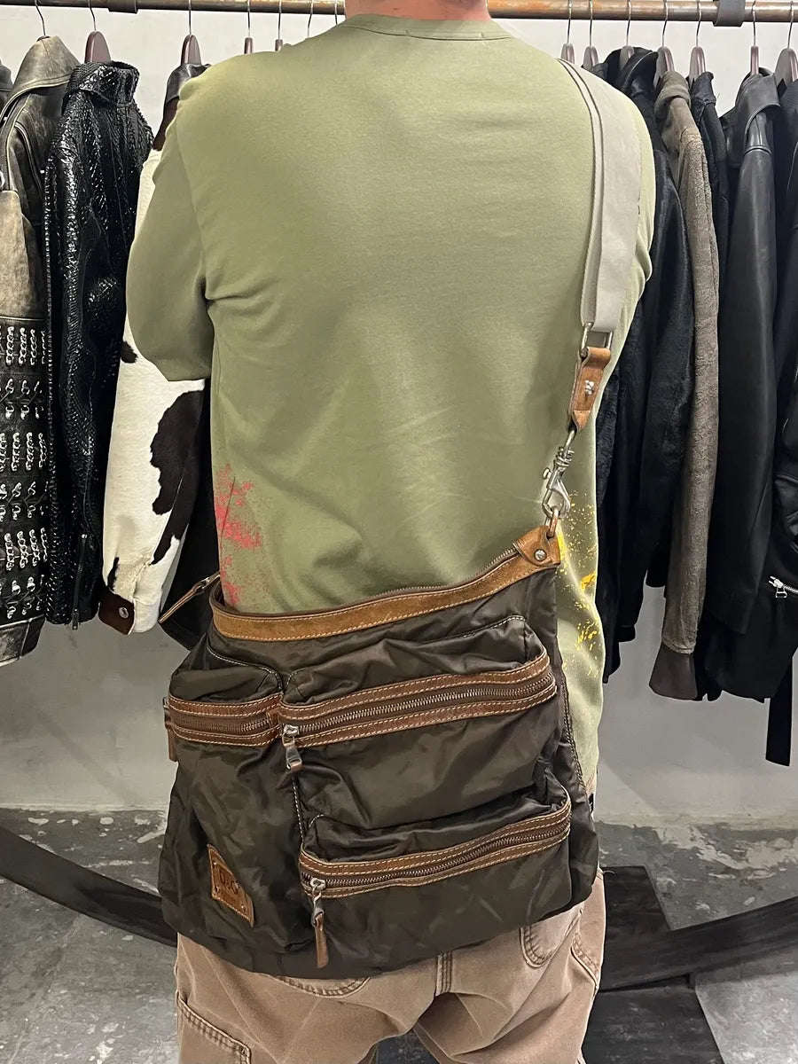 2000s Dolce & Gabbana Olive Nylon Cargo Shoulder Bag (OS) yfstaCG 2