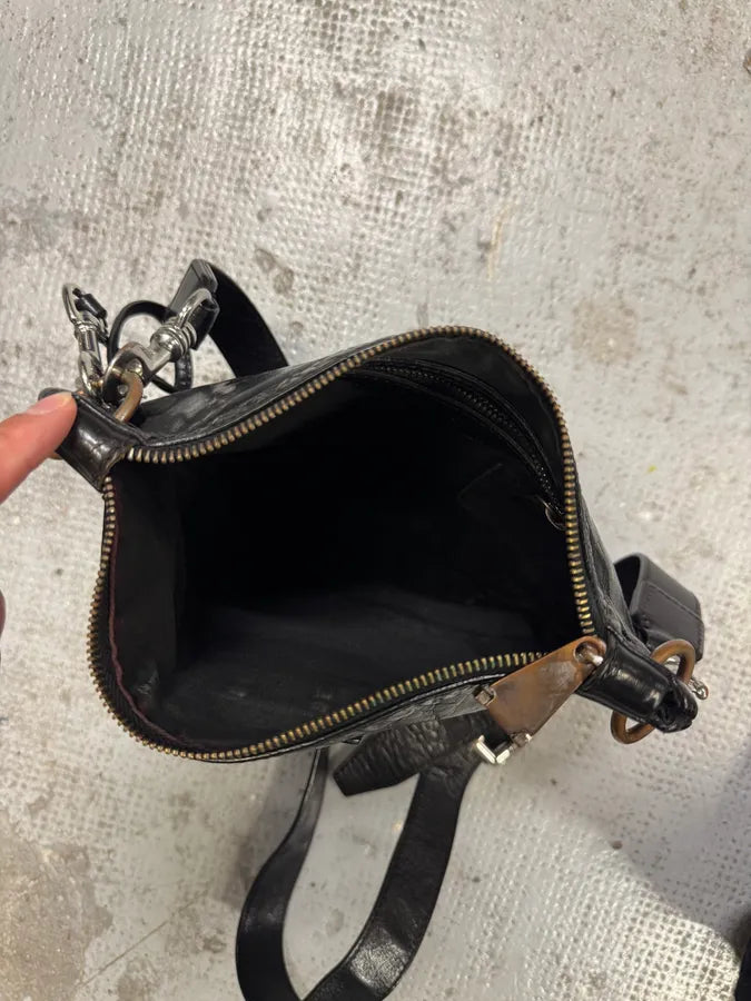 2000s Dolce & Gabbana Padlock Black Leather Shoulder Bag KKIyLNW 6