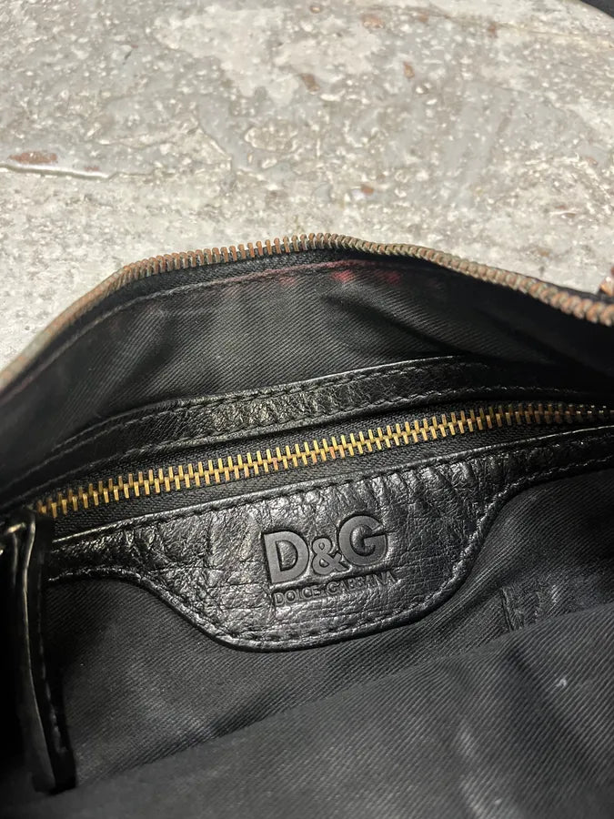 2000s Dolce & Gabbana Padlock Black Leather Shoulder Bag (OS) qNJDVJq 5