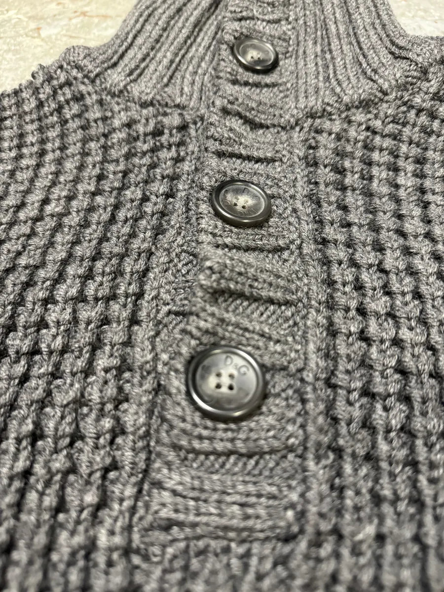 2000s Dolce & Gabbana Quilted Wool Buttoned Sweater CtYydSy 6