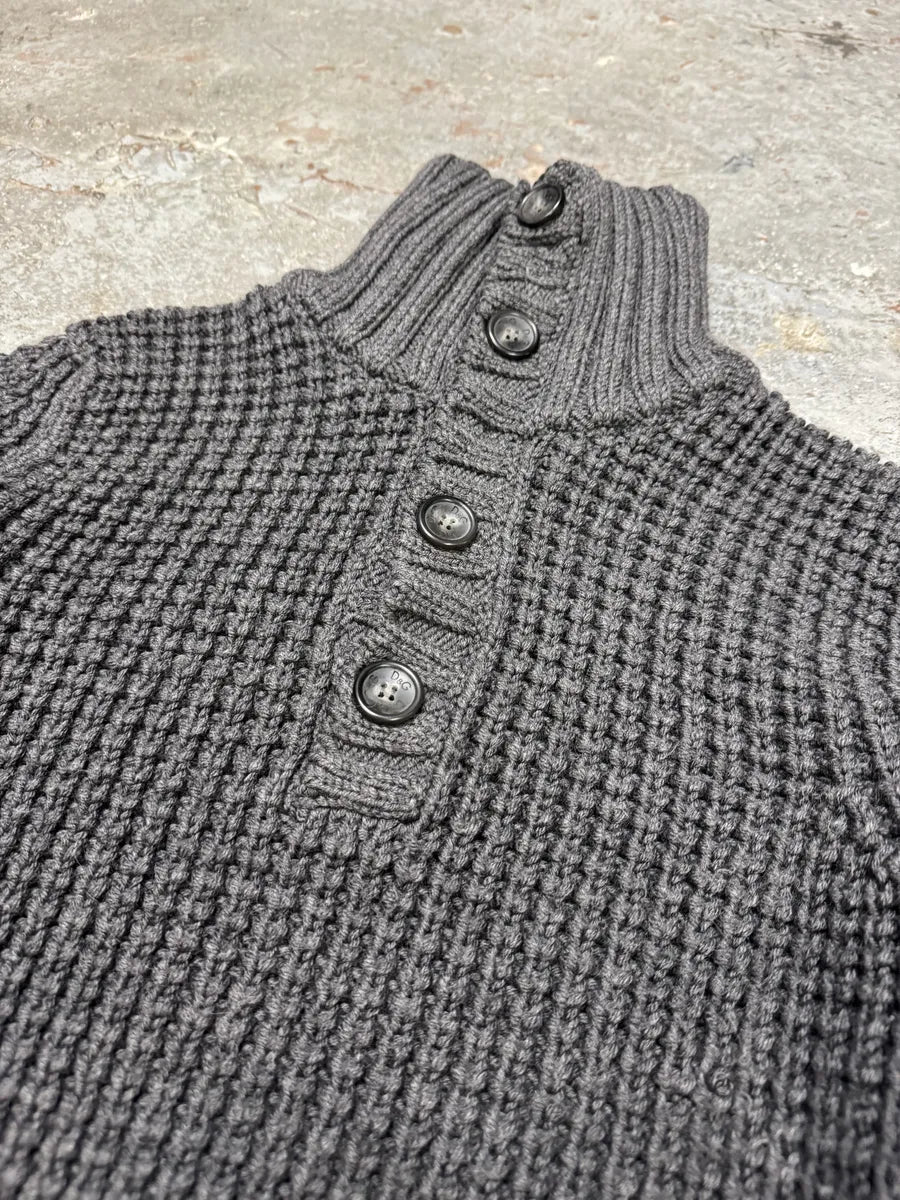 2000s Dolce & Gabbana Quilted Wool Buttoned Sweater CtYydSy 7