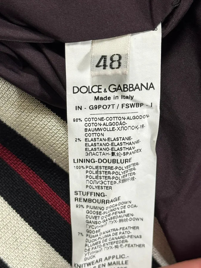 2010s Dolce & Gabbana Red Baroque Pattern Velvet Puffer Jacket vOFAURz 10