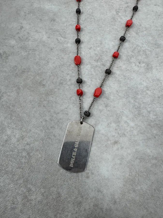 2000s Dolce & Gabbana Red Pearls Dog Tag Silver Necklace jeAMEEx 3