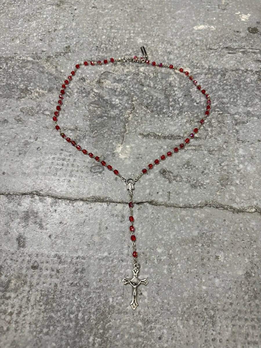 2000s Dolce & Gabbana Red Rosary Necklace (OS) 3