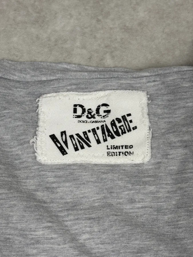 2000s Dolce & Gabbana Sexy Catwoman Grey T-Shirt DfHDADk 6