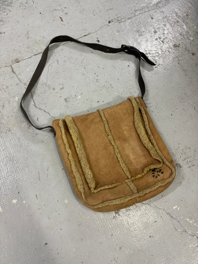 2000s Dolce & Gabbana Shearling Beige Shoulder Bag ifcWmTb 2