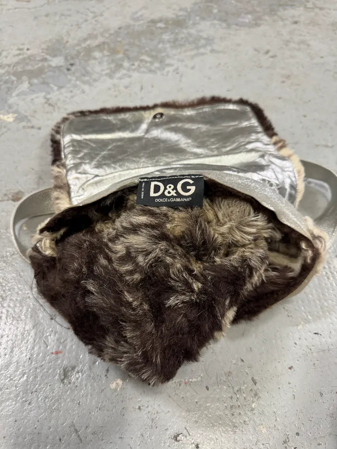 2000s Dolce & Gabbana Silver Fur Cow Shoulder Bag lIrhTiP 4