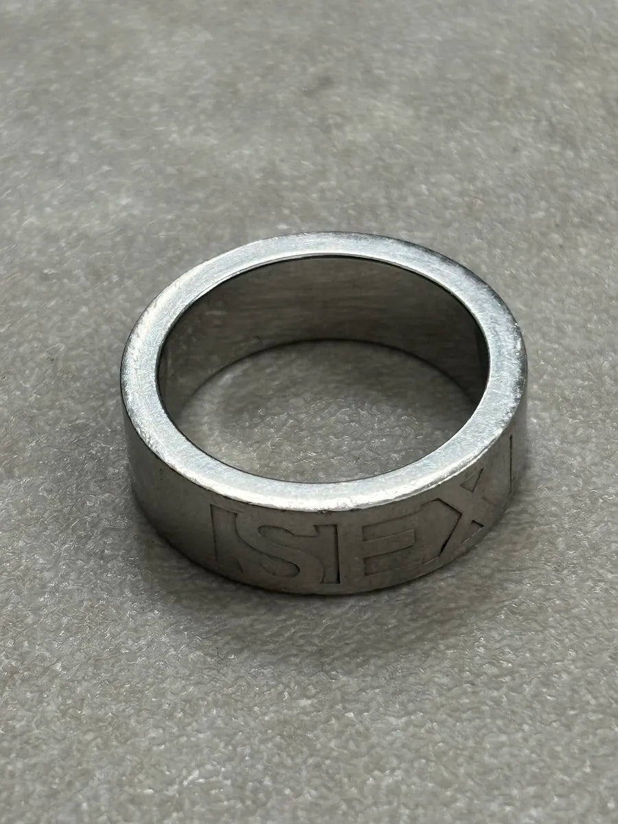 2000s Dolce & Gabbana Grey Steel Ring Logo Engraved  ijwzRDi 2