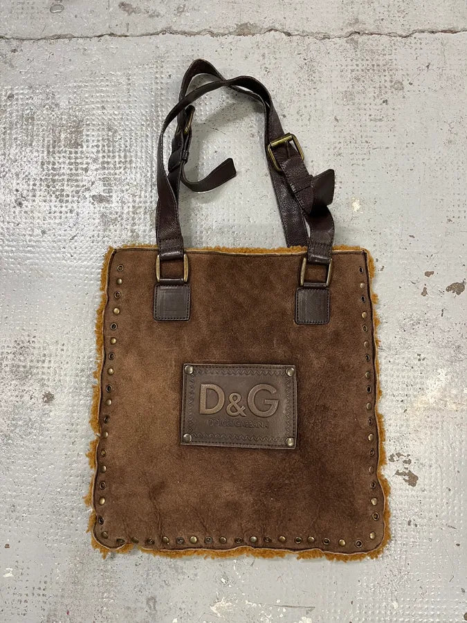 2000s Dolce & Gabbana Studded Brown Shearling Leather Handle Bag hOzVgDL 0