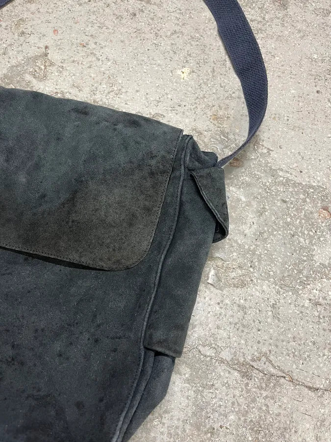 2000s Dolce & Gabbana Suede Eroded Navy Messenger Bag (OS) VBOHSmr 4