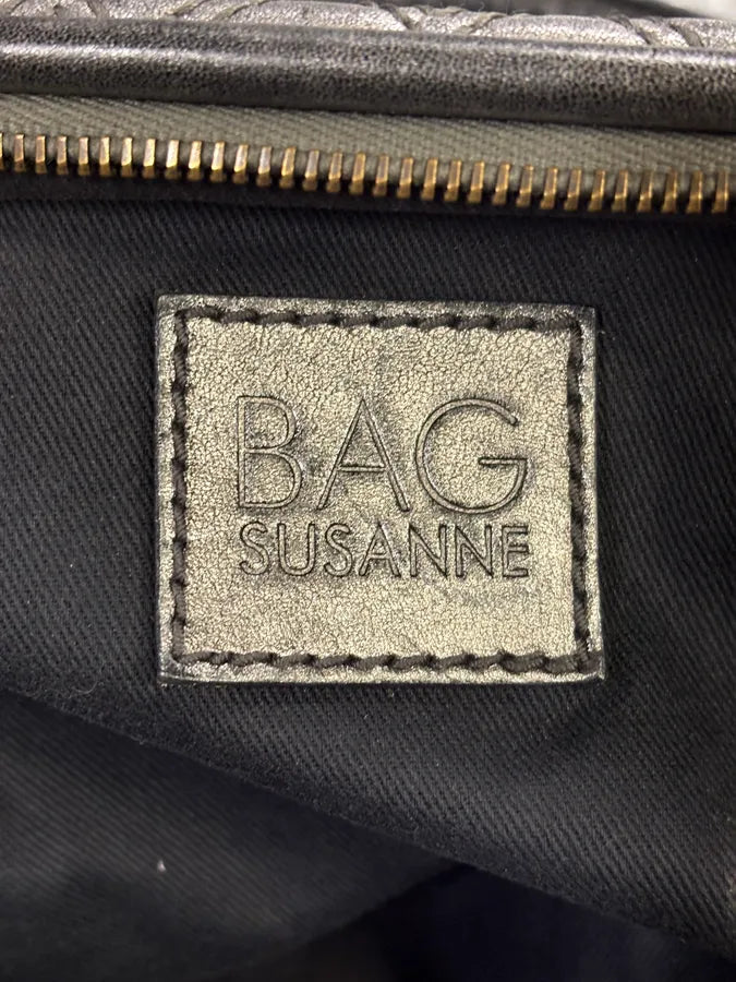 2000s Dolce & Gabbana Susanne Silver Grey Handle Leather Bag PLokKoi 7