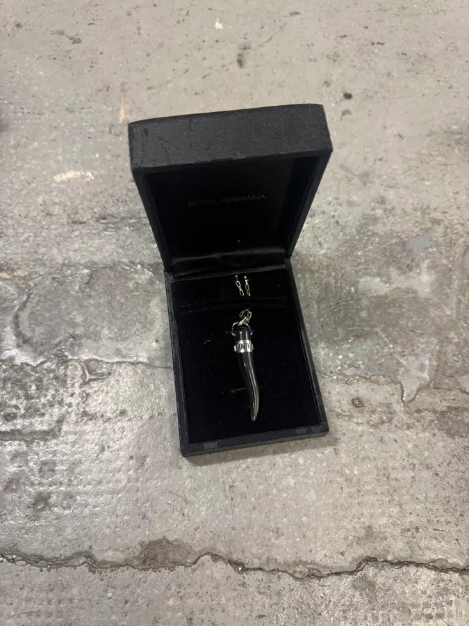 2000s Dolce & Gabbana Tooth Pendant Slicer Necklace (OS) mOZZLhn 2