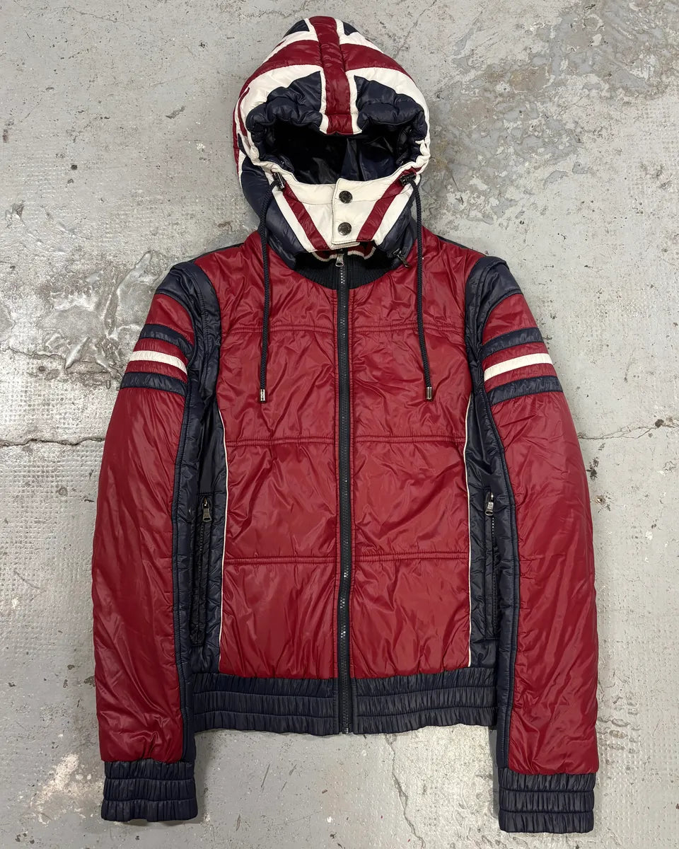 2000s Dolce & Gabbana UK Flag Hooded Red & Navy Puffer Vest Jacket JbSDrcP 0