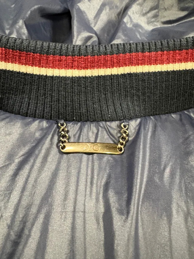 2000s Dolce & Gabbana UK Flag Hooded Red & Navy Puffer Vest Jacket JbSDrcP 11