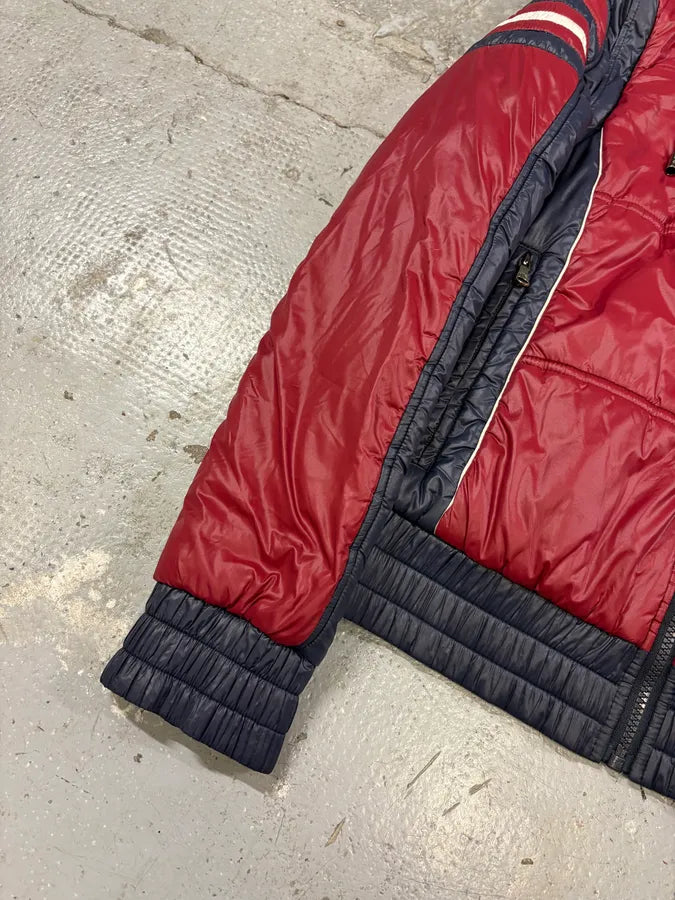 2000s Dolce & Gabbana UK Flag Hooded Red & Navy Puffer Vest Jacket JbSDrcP 9