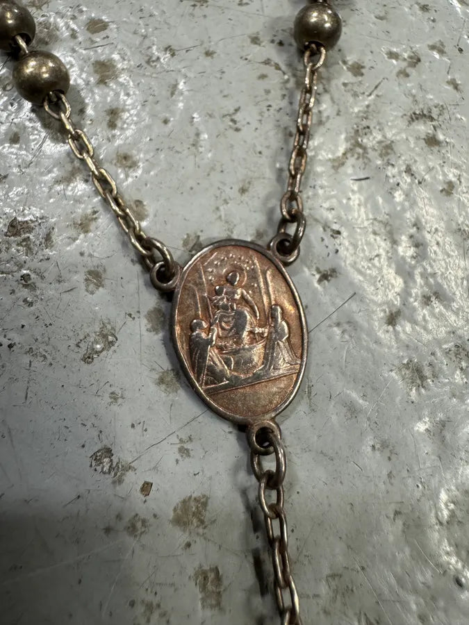 2000s Dolce & Gabbana Used Metal Rosary Cross Necklace hdmHFLY 2