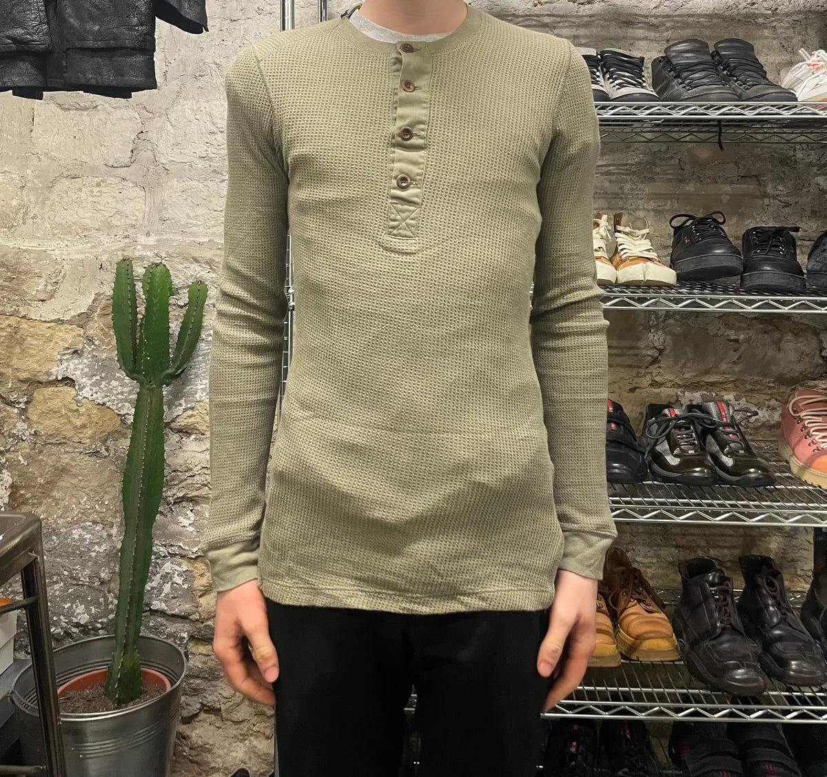 2000s Dolce & Gabbana Waffle Thermal Buttoned Longsleeves Henley (XS/S) 1