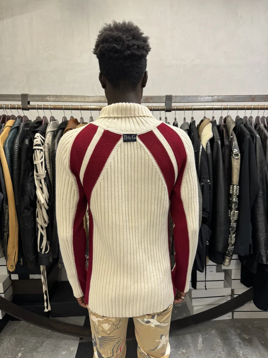 2000s Dolce & Gabbana White & Red Lined Turtleneck CRTOaSG 3