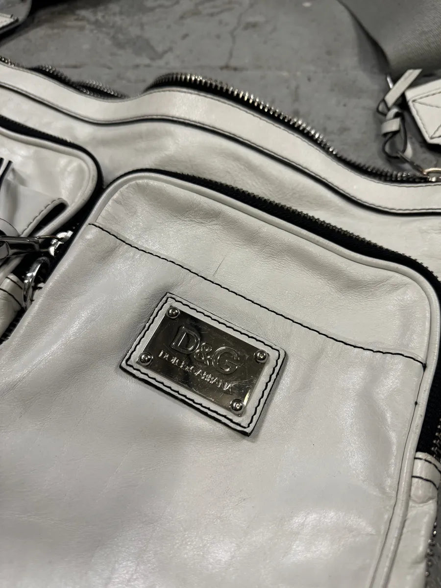 2000s Dolce & Gabbana White Leather Shoulder Bag  (OS) FhohJWt 4