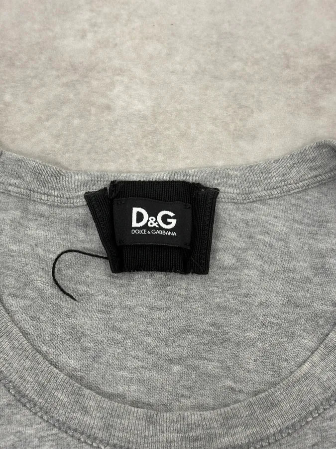 2000s Dolce & Gabbana Woman Sunbathing Grey T-Shirt EMaRFzr 8