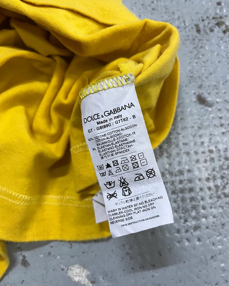2000s Dolce & Gabbana Yellow V-Neck 63 The Best Things T-Shirt  cgVFWDl 9