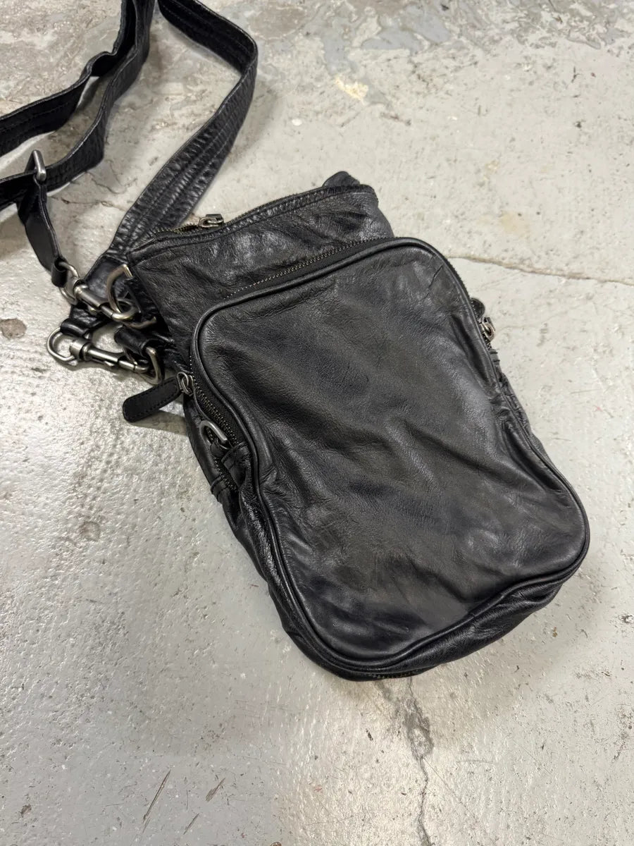 2000s Dolce & Gabbana Zip Cargo Black Leather Shoulder Bag (OS) xGYmrdS 4